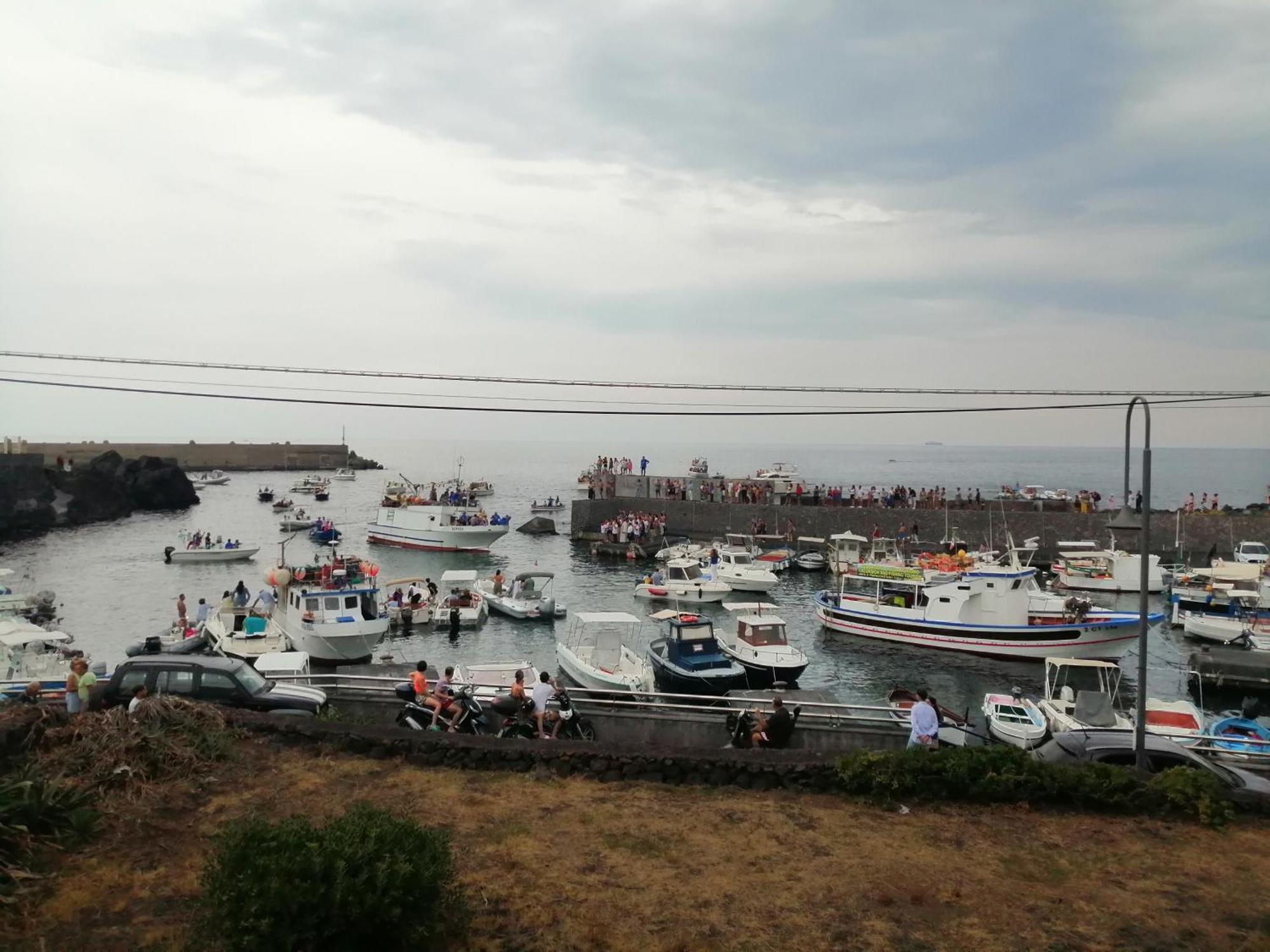 Acirealevacanze - Romantica Camera Sul Mare ภายนอก รูปภาพ